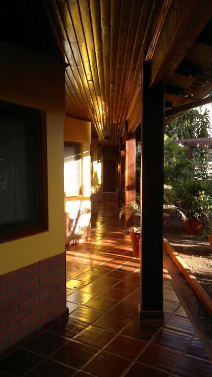 Hosteria Los Helechos Puerto Iguazú Eksteriør billede
