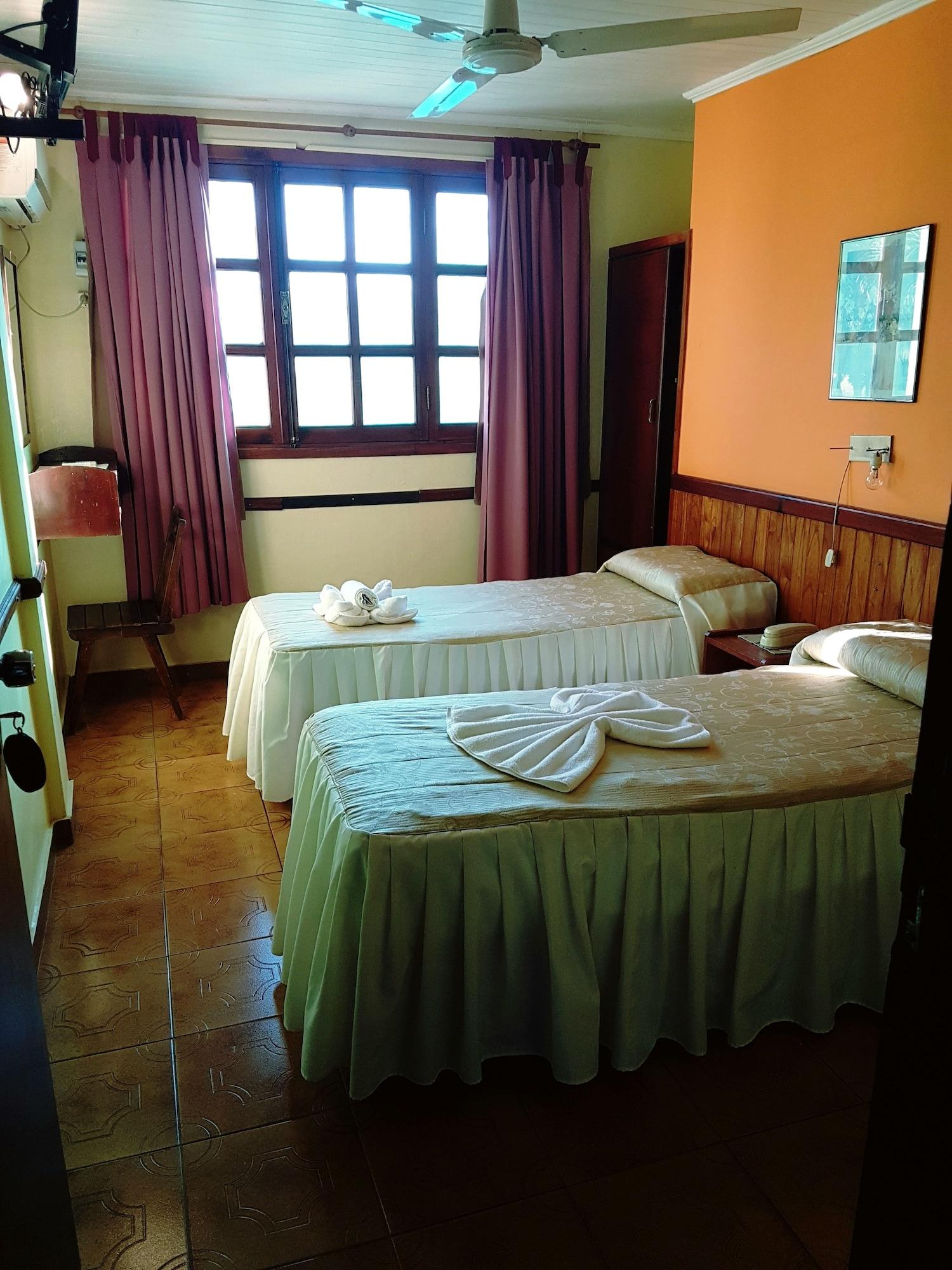 Hosteria Los Helechos Puerto Iguazú Eksteriør billede