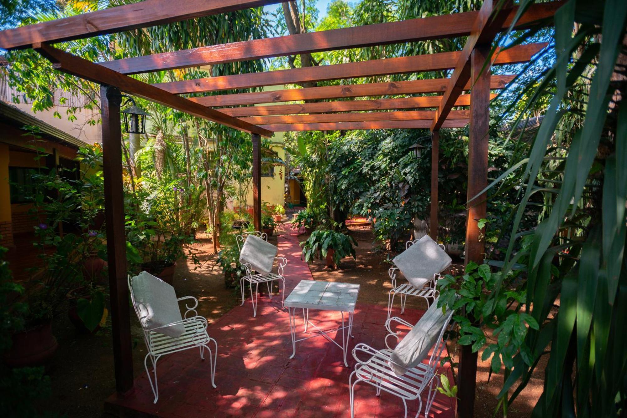 Hosteria Los Helechos Puerto Iguazú Eksteriør billede