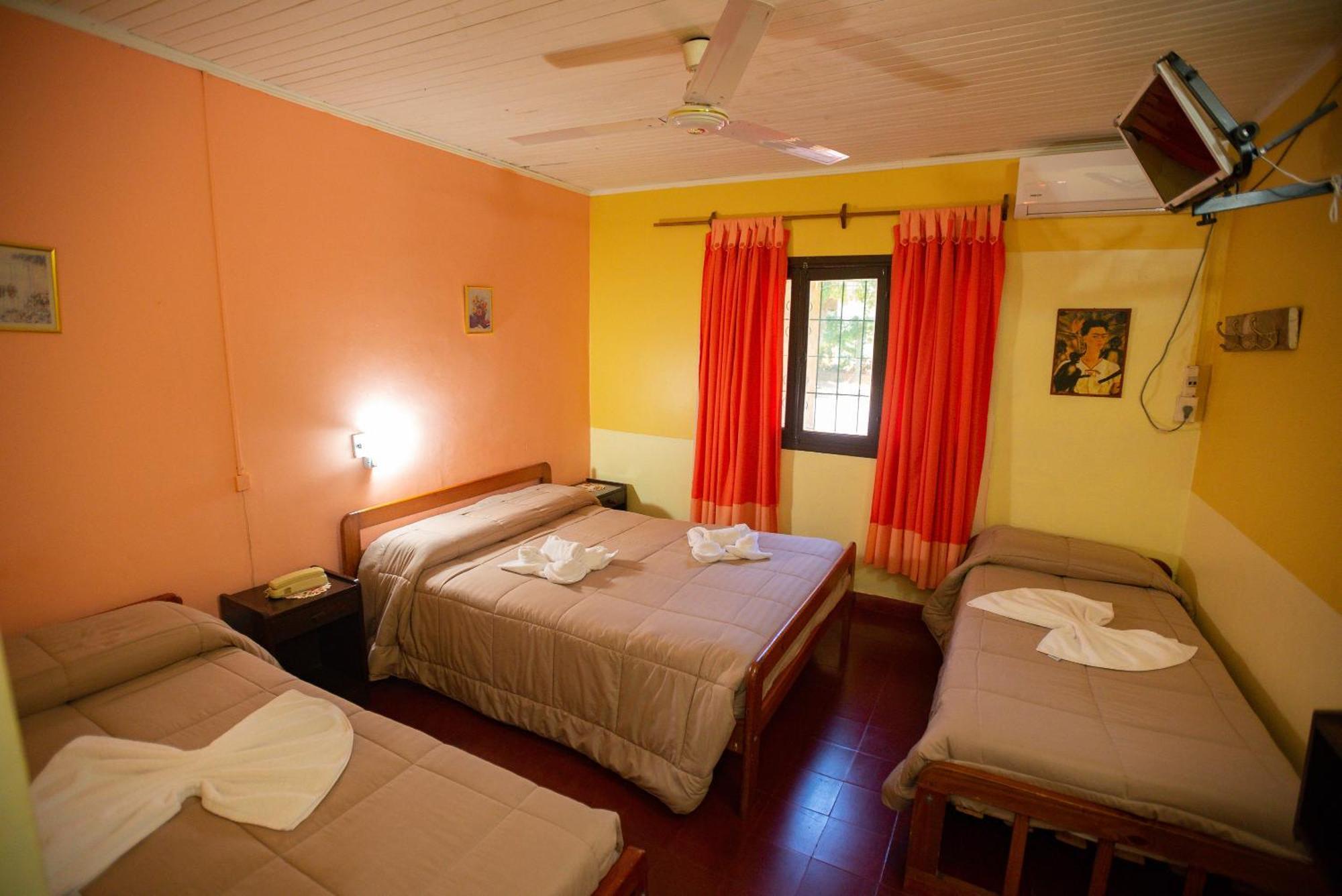 Hosteria Los Helechos Puerto Iguazú Eksteriør billede