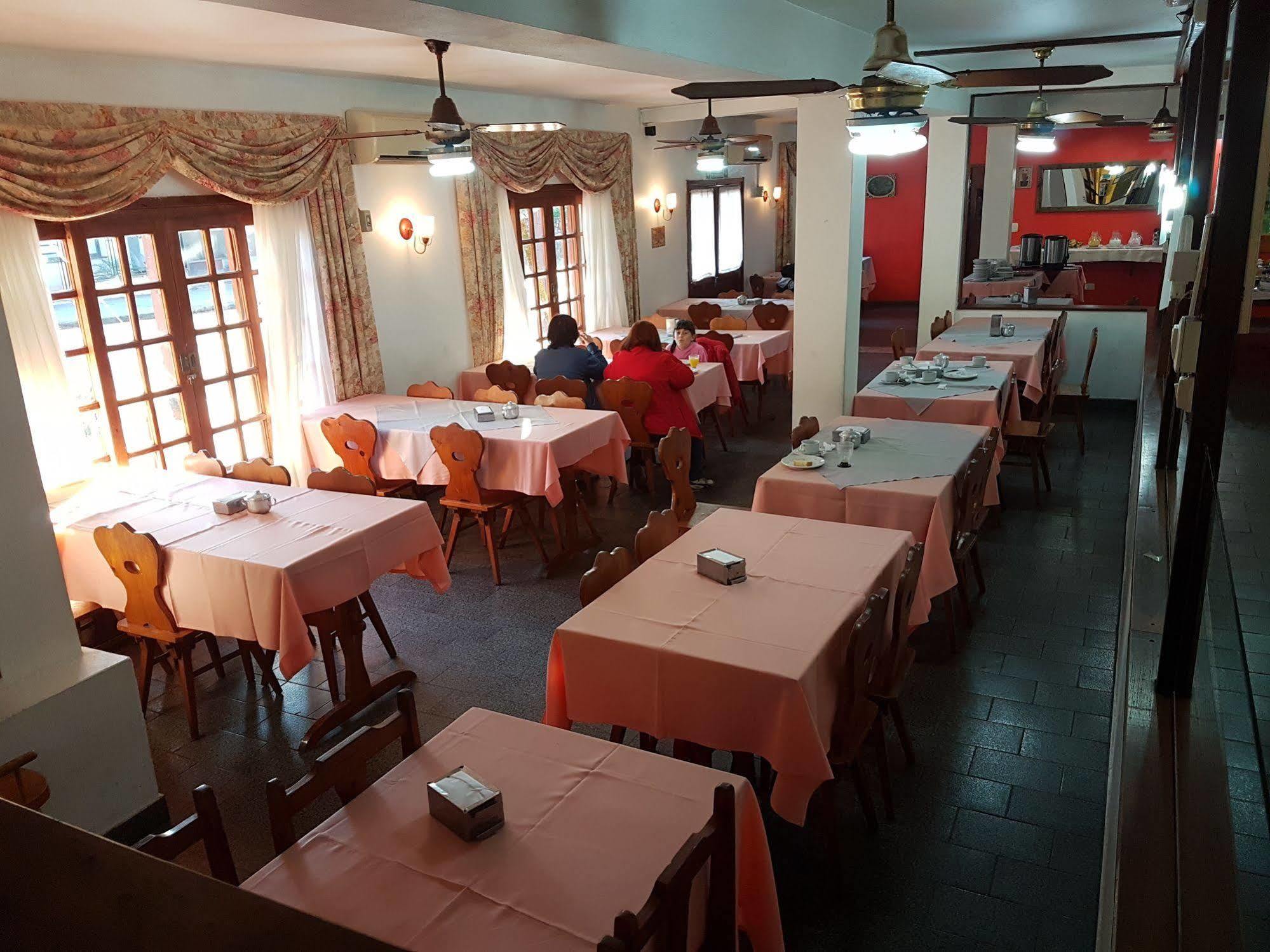 Hosteria Los Helechos Puerto Iguazú Eksteriør billede